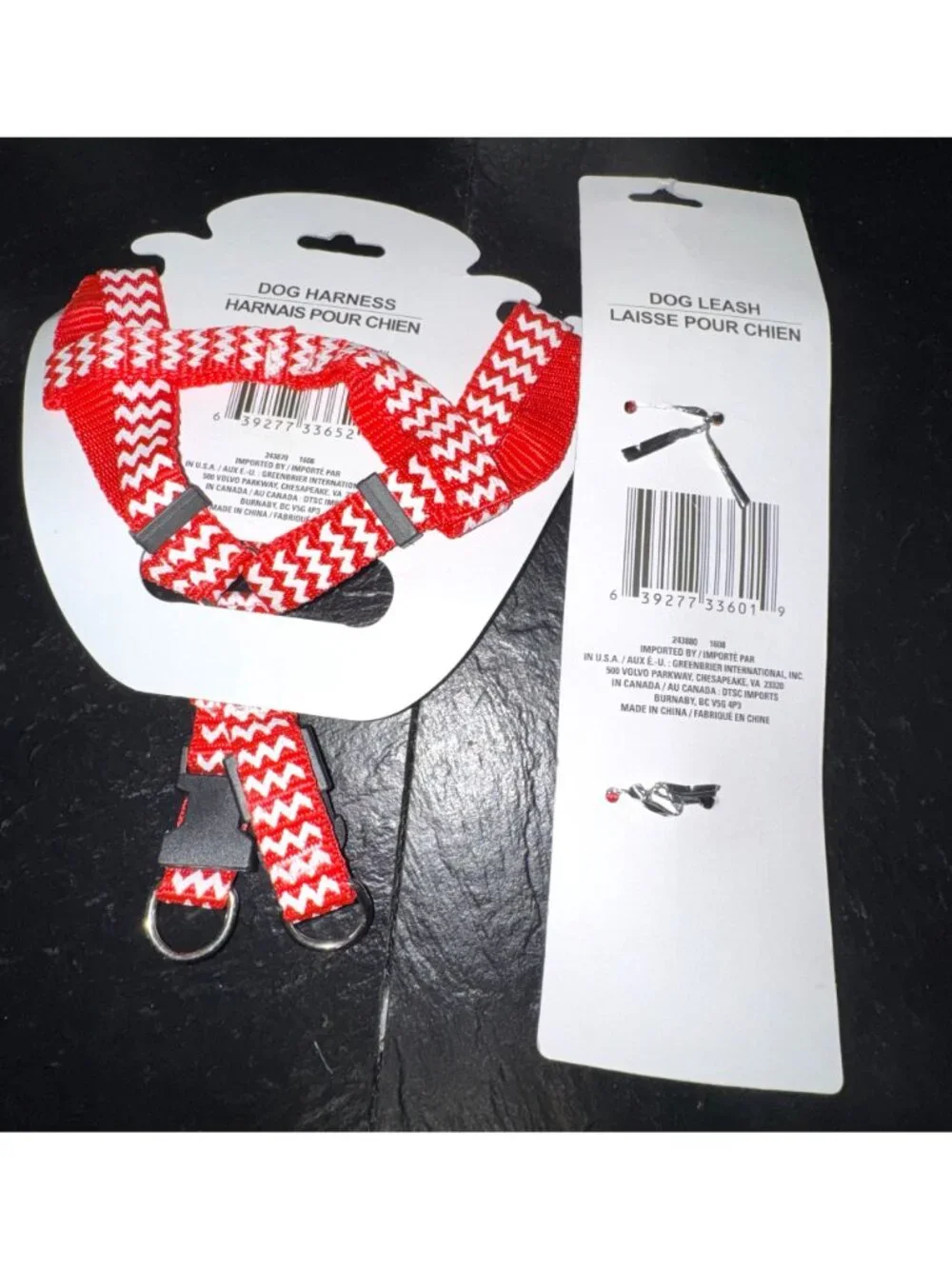 Red & White Chevron Adjustable Dog Harness & Leash Set Small